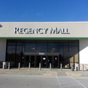 Regency Mall Channel Letters - Racine, WI