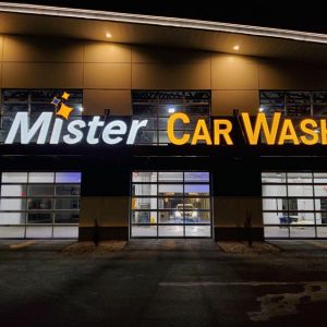 Mister Car Wash Channel Letters - Oshkosh, WI
