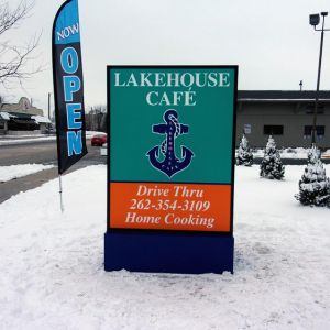 Lakehouse Café Monument Sign - Oconomowoc, WI